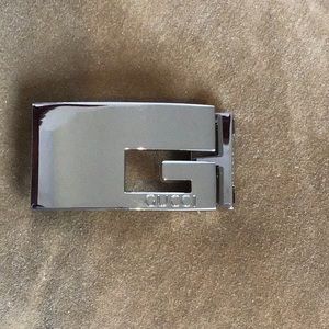 Gucci Authentic Buckle in G Logo